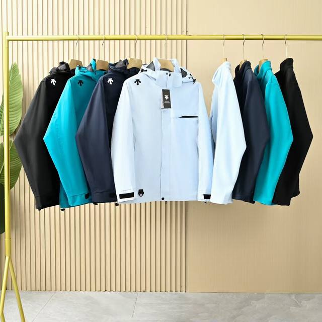 : Descente autumn/winter men's and women's 3-in-1 hooded jackets with triple-pro