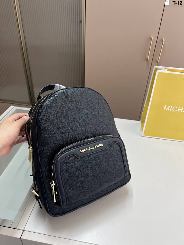 Mk backpack Very design and high-end feel Just right T-12 size 23 Mk backpack Very design and high-end feel Just right T-12 size 23