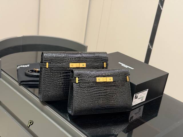 with folding box Yves Saint Laurent Manhattan shoulder bag Cool and sassy low-k with folding box Yves Saint Laurent Manhattan shoulder bag Cool and sassy low-k