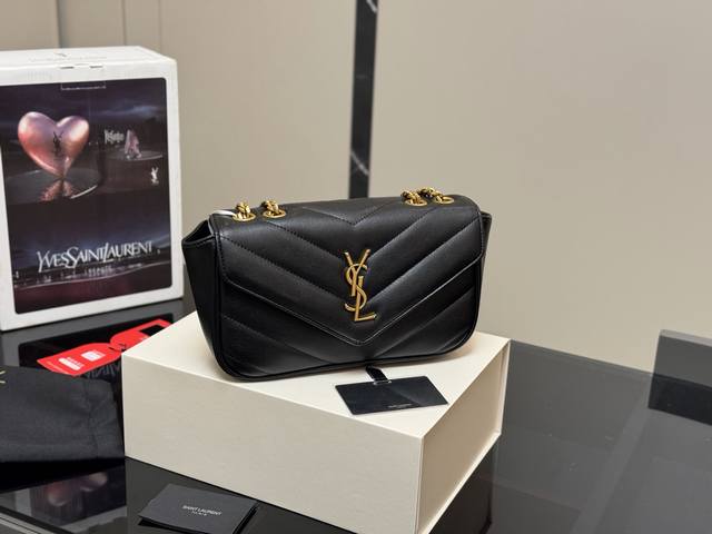 with folding box airplane box Size: 24Cm 19Cm Ysl Loulou puffer Yves Saint Laur