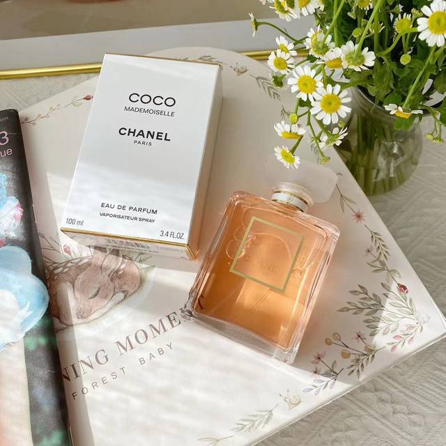 原单品质 Chanel 正品香奈儿可可摩登Coco小姐，前调：柑橘、佛手柑、葡萄柚。中调：荔枝、意大利茉莉玫瑰。后调：印度广藿香、海地香根草、白色香。规格 Ml