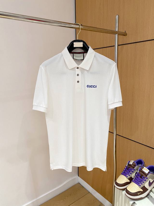Gucci古奇 2005Ss夏季新款 Logo男士翻领polo衫！经典商务男款，高端男装的天花板级别的商务男款！简约时尚大气不失优雅，单穿内搭体面过人，品质控