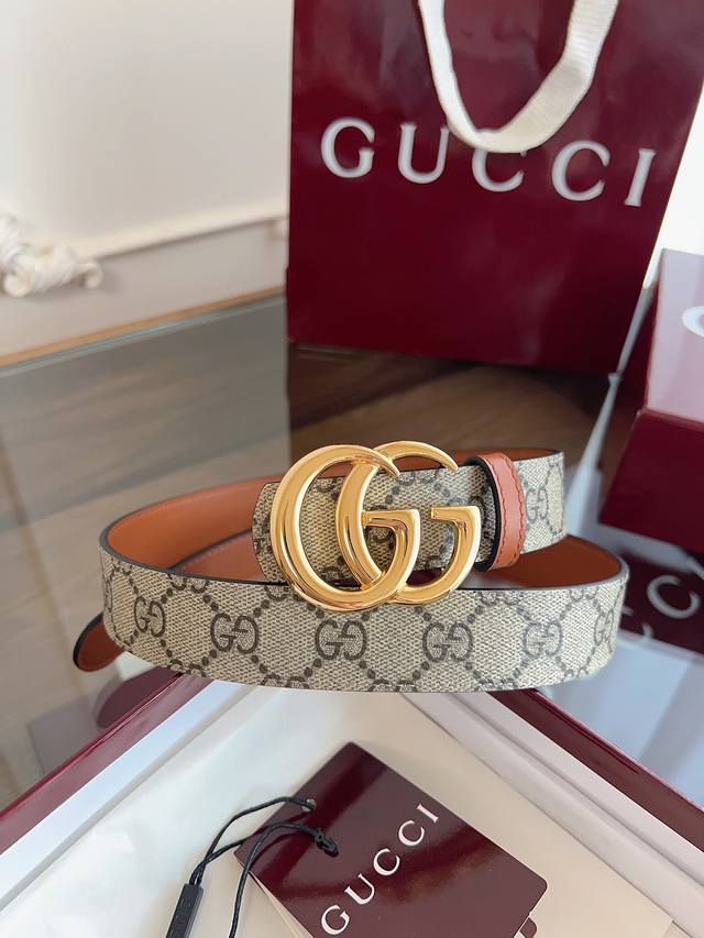 Women's Gucci belt Full package, stunning new Gucci G women's belt, counter-syn