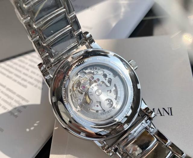 Armani 阿玛尼Ar1980机械男士腕表 支持香港、美国直邮 正品！全国联保！Armani 阿玛尼Ar1980机械男士腕表。前后镂空设计 ...