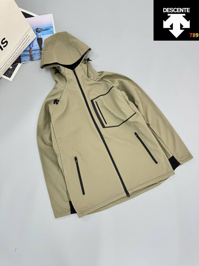 Descente Fleece-Lined Thickened Outdoor Couple Softshell Fleece-Lined Cold-Resis