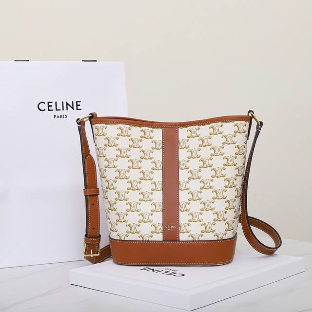 Exclusive new style, boutique quality, made with imported Italian original leath