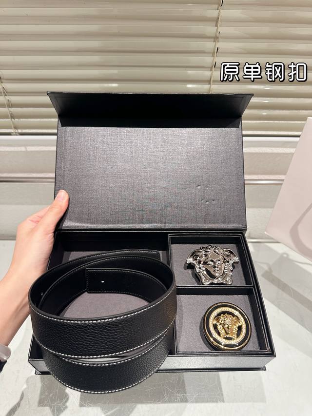 双头 钢扣 高版本！腰带 范思哲牛皮皮带～热门款 男女通用皮带里面最火的版本啦～质量很好 全套包装！五金绝对不褪色 皮带头和专柜一样的哦～ 配礼盒手提袋发票