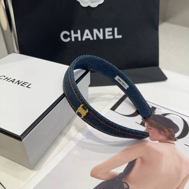 Comes with packaging box Celine Arc de Triomphe new headband, a popular online t