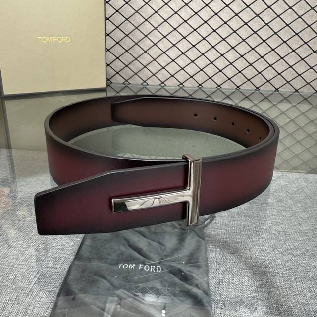 Tom Ford's latest trendy double-sided top-grain cowhide leather model, 3.8mm wid