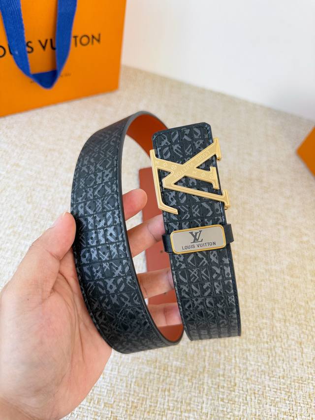Product Name: Louis Vuitton Belt - Original Single Belt Model: Hook, Classic Pur