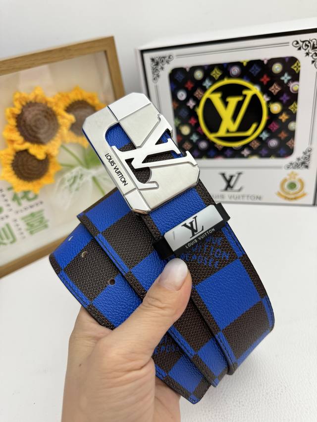 Product Name: Louis Vuitton Original Belt Material: 100% Top Layer Cowhide Leath