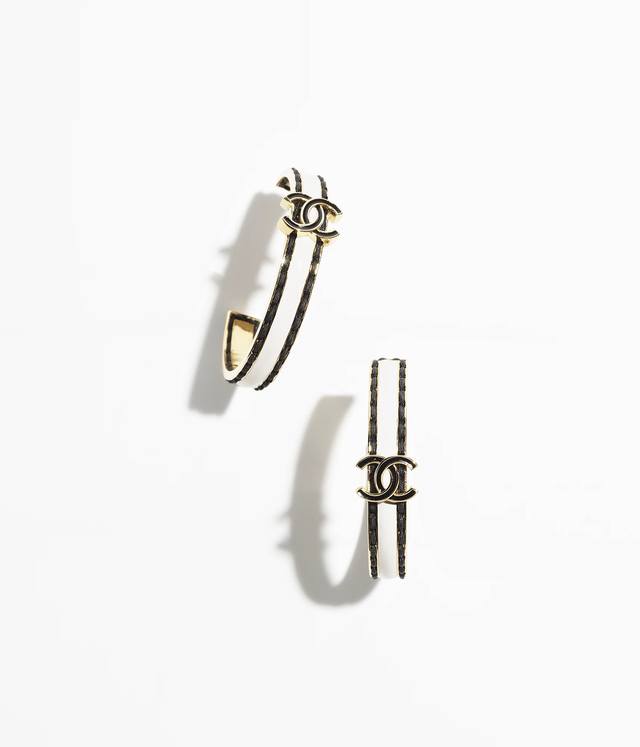 Today's Newest Chanel Earrings - Hot Selling Item! Consistent Wholesale Price! C