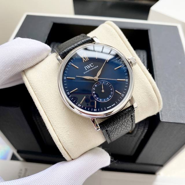 White Case Rose Gold Iwc Portofino Series Iw359201, a popular and simple, elegan