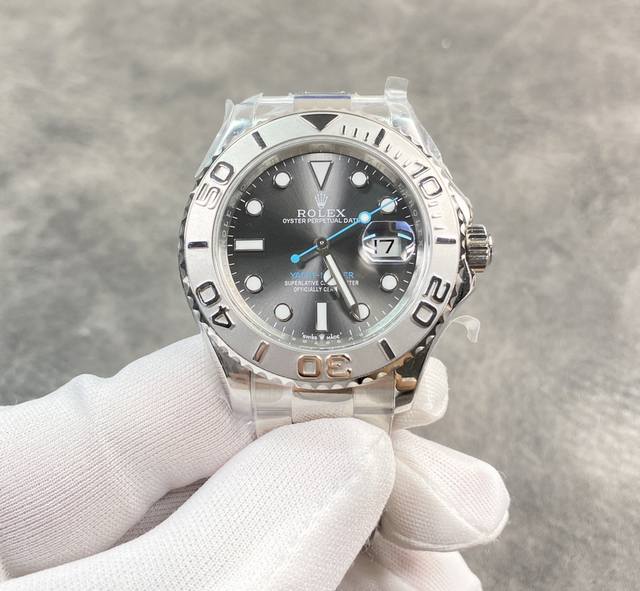 Rolex Yacht, the hottest yacht on Instagram! 40mm diameter Ddd