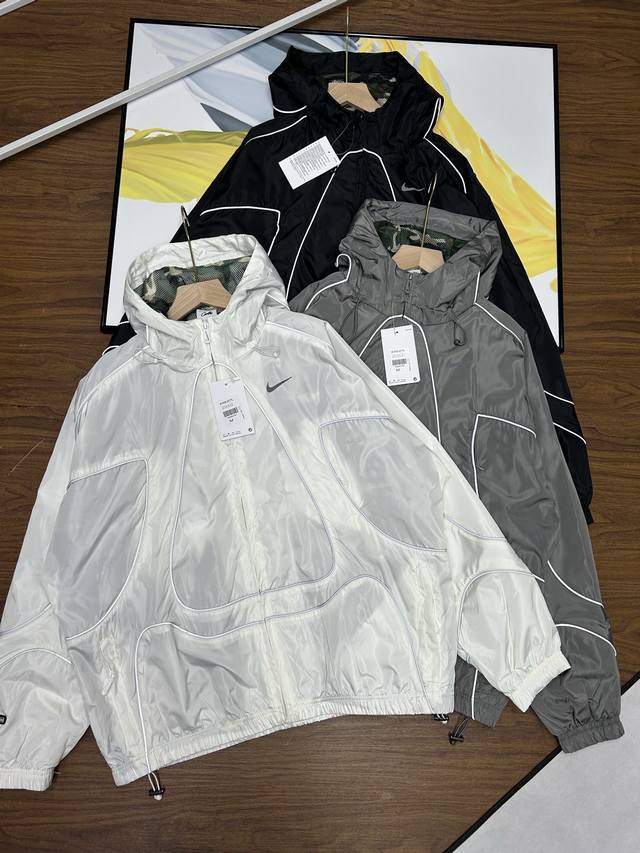 Nike Tricolor Reflective Hooded Jacket/Windbreaker/Jacket! Camouflage Mesh Linin Nike Tricolor Reflective Hooded Jacket/Windbreaker/Jacket! Camouflage Mesh Linin