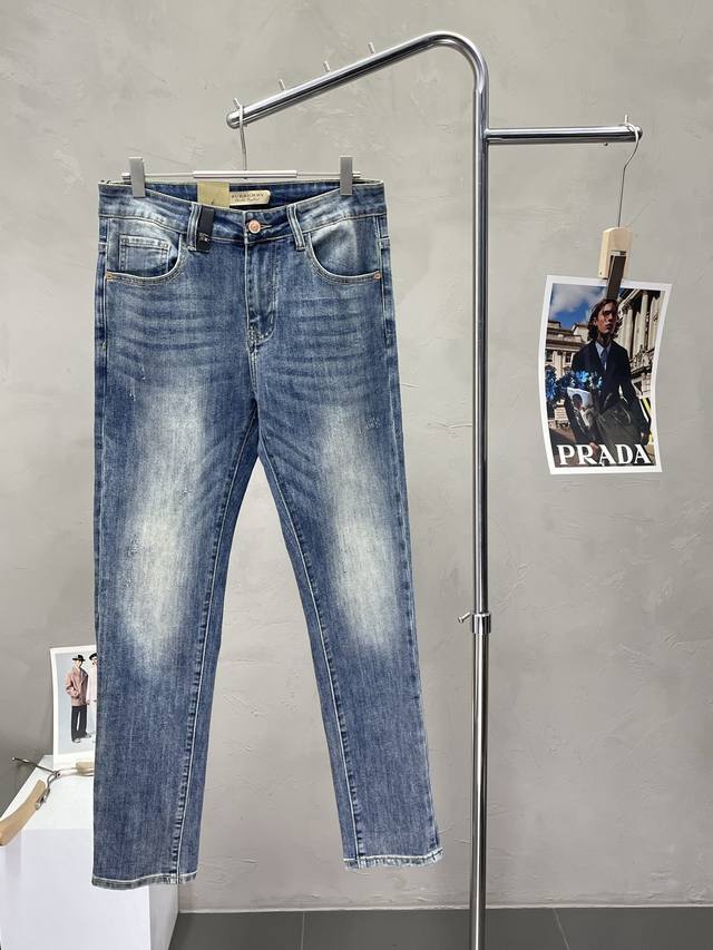 Burberry Exclusive New High-End Jeans! Made with custom-made, breathable, and co