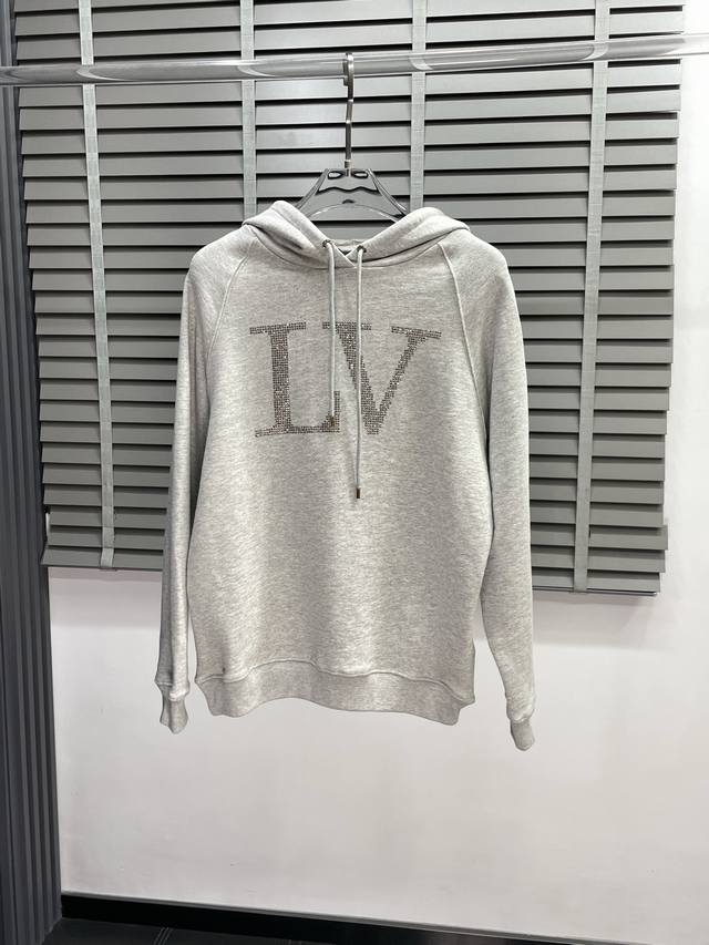 Louis Vuitton Exclusive: Latest Spring/Autumn Fashion Hooded Sweatshirt. Classic