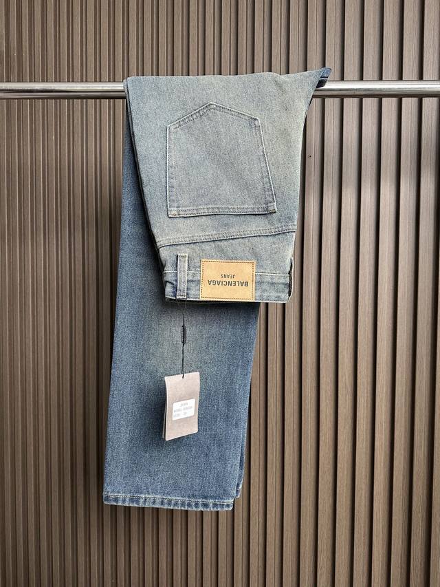 Balenciaga 25Ss Spring/Summer Men's Fashion Wide-Leg Jeans, featured in official