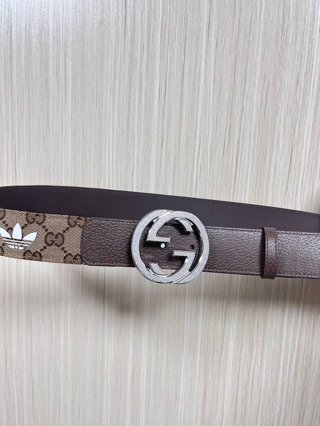 4.0cm wide imported cowhide leather, imported fabric edging, fabric print, clas