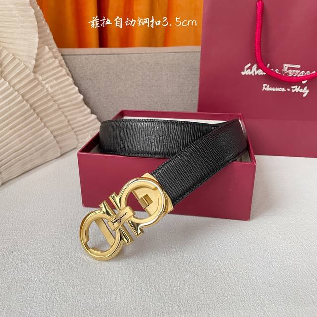 品牌： 菲拉 菲拉进口小牛皮，手感细腻柔软。搭配纯钢自动精品扣，男士必备！宽度：3.5Cm