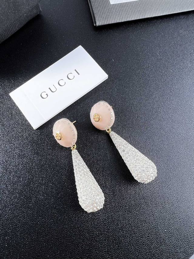 Gucci 水滴耳钉