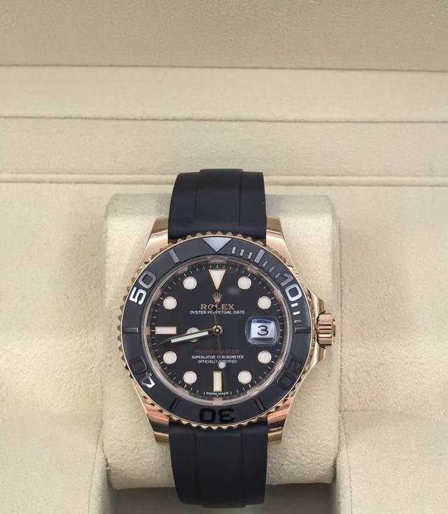 劳力士游艇名仕型系列116655-Oysterflex Bracelet，全玫瑰金游艇，3135机芯，表径40Mm，单表；正常使用痕迹，无磕碰，圈牙锋利。#劳力