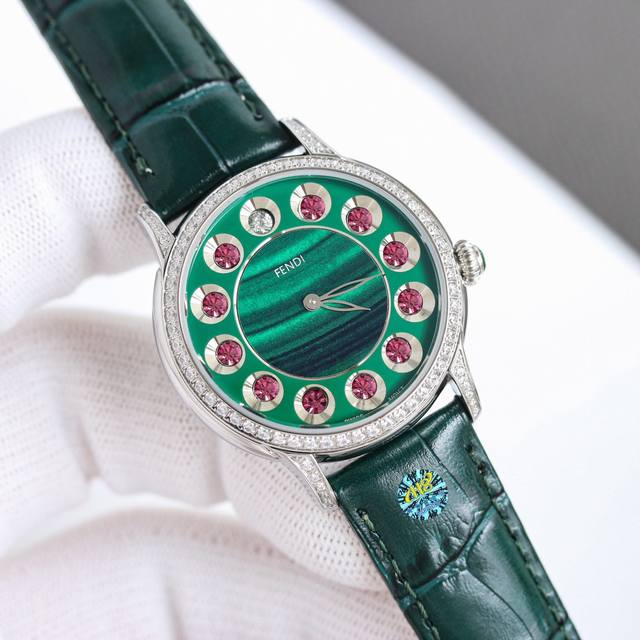 最新25款 转运时来运转：限量版 芬迪Fendi Crazy Carats疯狂克拉系列变色女士腕表，独特滚动设计，一组7种不同宝石搭配色彩变幻美仑美奂，设计优美