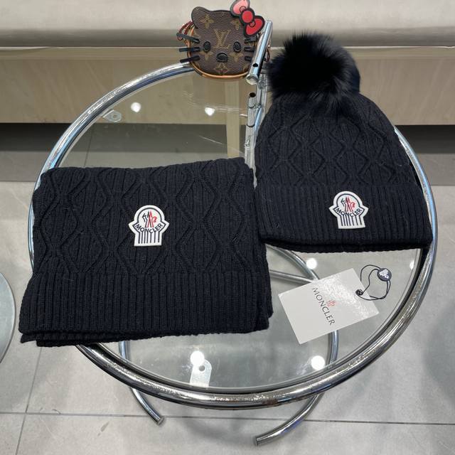 Moncler. Wool Set Hat - Classic Set Hat with Fox Pom-Pom! Material: 70% Wool, 3