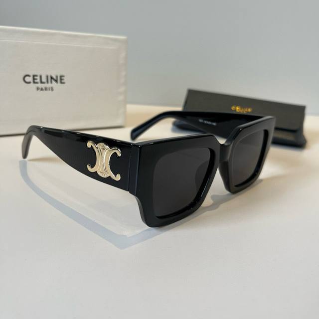 Celine赛琳新款女墨镜,大镜腿设计,高级名媛风 Celine赛琳新款女墨镜,大镜腿设计,高级名媛风