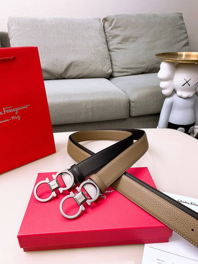 Original Gift Item Kiss] Ferragamo Reversible Men's Belt Gift Box, Double-sided