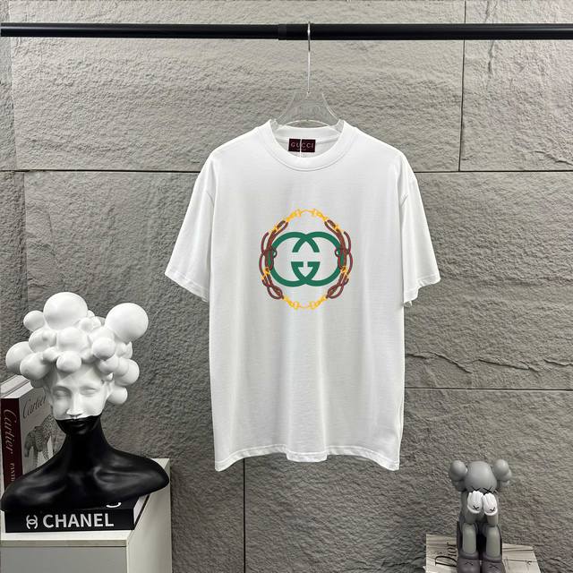 Gucci Spring/Summer New Year Limited Edition Horse T-Shirt, classic crew neck s