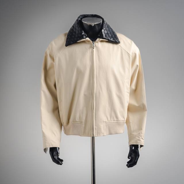 Bottega Veneta Bv 25Fw Woven Lambskin Collar Jacket To be honest, this collar is