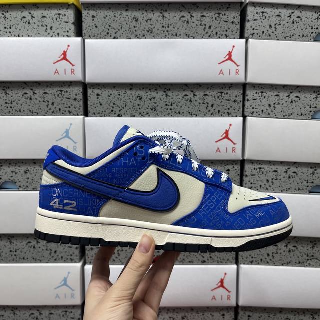 S2# Nk Dunk Low 75周年蓝色罗宾逊 Dv2122 400 Size：36 36.5 37.5 38 38.5 39 40 40.5 41 42