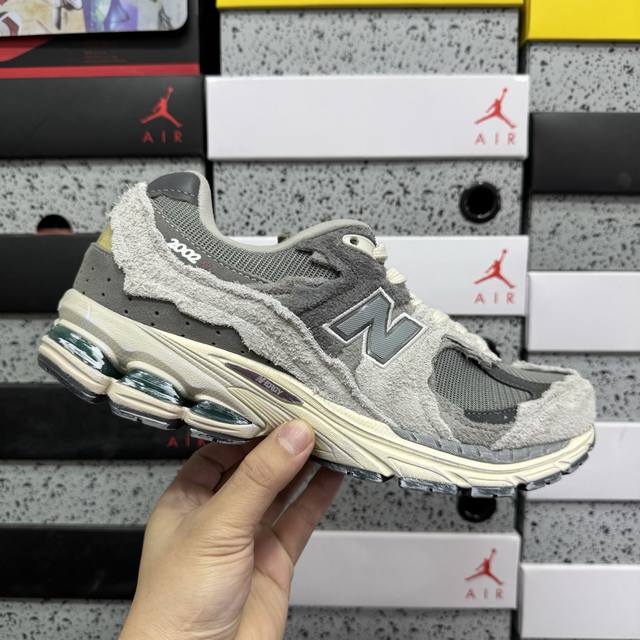 纯原 New Balance 2002系列 复古休闲跑步鞋 M2002Rda 尺码：36 37 37.5 38 38.5 39 40 40.5 41 42 42