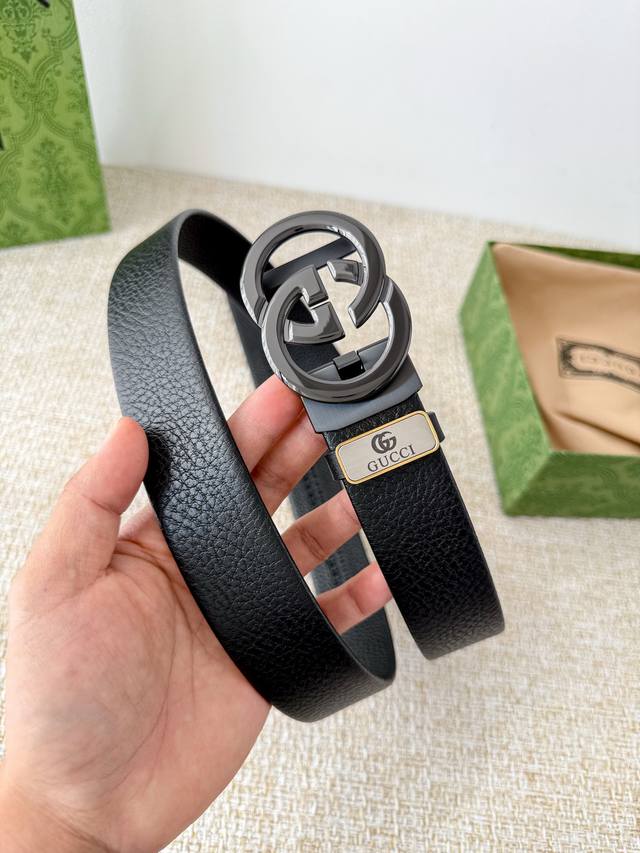 品名:古奇.Gu...Cci 腰带自动带 皮带 型号:自动扣,纯钢材质自动扣,自动带身,尾部外穿款 材料:百分百头层牛皮,保证真皮。24K纯钢扣专柜同等质量, 品名:古奇.Gu...Cci 腰带自动带 皮带 型号:自动扣,纯钢材质自动扣,自动带身,尾部外穿款 材料:百分百头层牛皮,保证真皮。24K纯钢扣专柜同等质量,