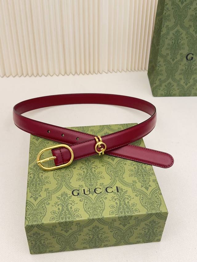 Original 25mm strap with double-sided imported plain weave, same style as in bou