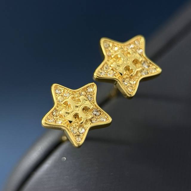 Tory Burch托里伯奇光面金属双T字母五角星星形闪钻耳钉 黄铜材料电镀18K金