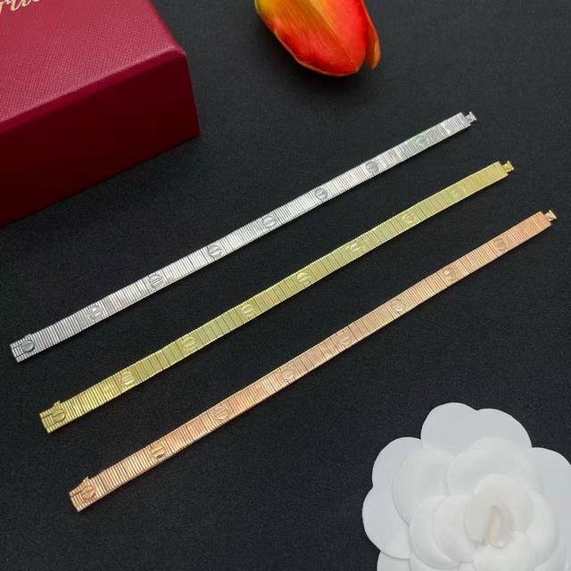 New high-end version of the Calga striped screw bracelet with CNC process and 1