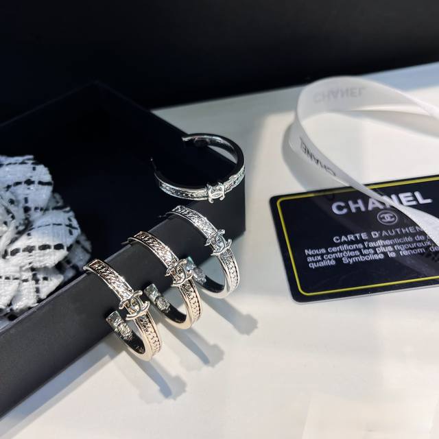 New Double C Snake Bone Hoop Earrings~A Hot Item! Cuban Chain Snake Bone Double