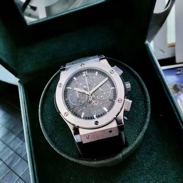 Brand: Hublot A Prestigious and Exceptional Masterpiece Type: Premium Men's Wat Brand: Hublot A Prestigious and Exceptional Masterpiece Type: Premium Men's Wat