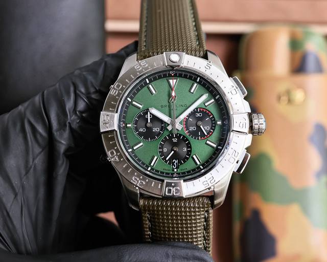 Breitling Avenger Series Japanese Multi-function Quartz Watch 43*13mm Arch Brid