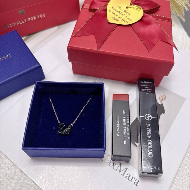 Swarovski Black Swan Gift Set - Valentine's Day Gift! A super value Valentine's
