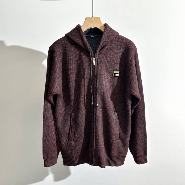 Fila fleece-lined hooded cardigan, high-end and top-quality! New limited editio