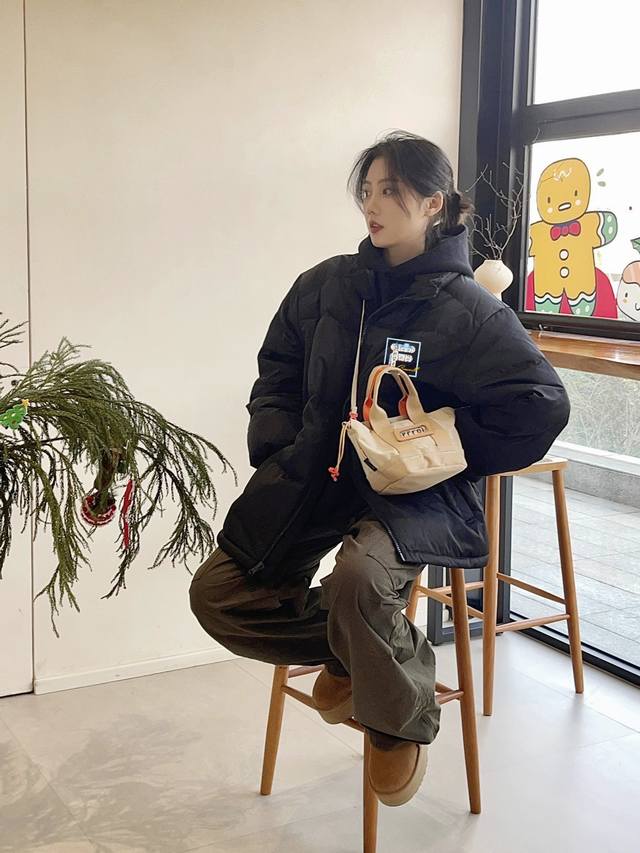 Fila Disney Collaboration Loose Down Cotton Jacket, Stand Collar, Super Fluffy a