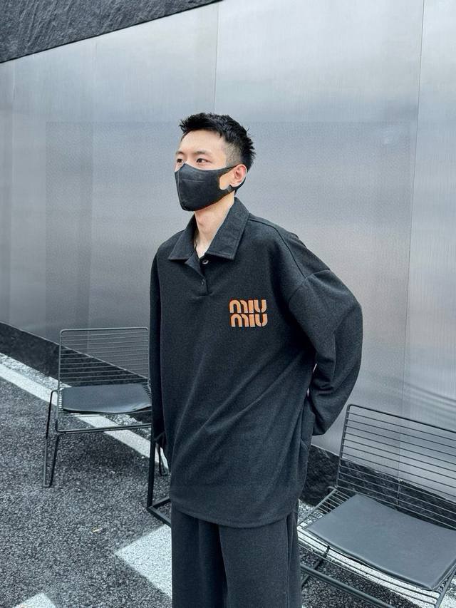 Limited Size Offer - Only L and XL Available! Product Name: Miumiu 24Ss New Col