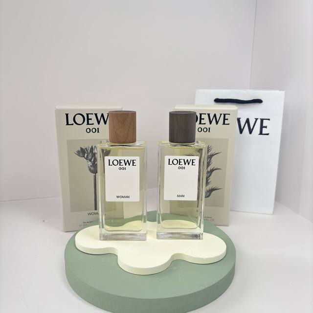 原单品质 DDD Loewe事后清晨 Cp香 DDD 情侣香 DDD 爱在黎明破晓时,超级适合情侣搭配的香,果然名不虚传!要说起适合情侣搭配用的香水,相信很多人 原单品质 DDD Loewe事后清晨 Cp香 DDD 情侣香 DDD 爱在黎明破晓时,超级适合情侣搭配的香,果然名不虚传!要说起适合情侣搭配用的香水,相信很多人