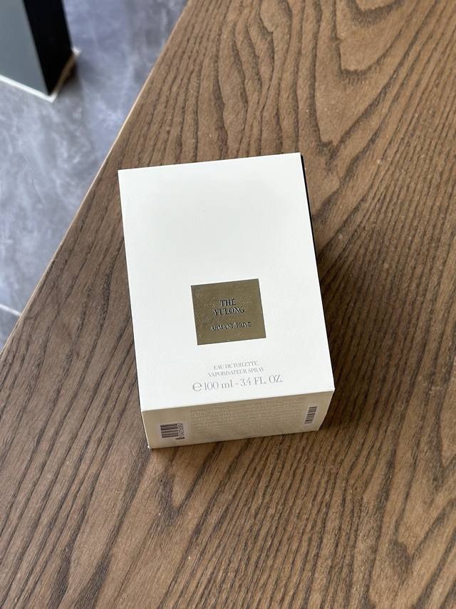 Original Quality DDD Armani's Jade Dragon Tea fragrance is truly an absolute mus