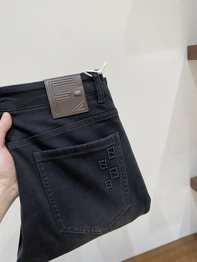 Returns and exchanges supported after the New Year! Fendi, 2025 latest arrivals