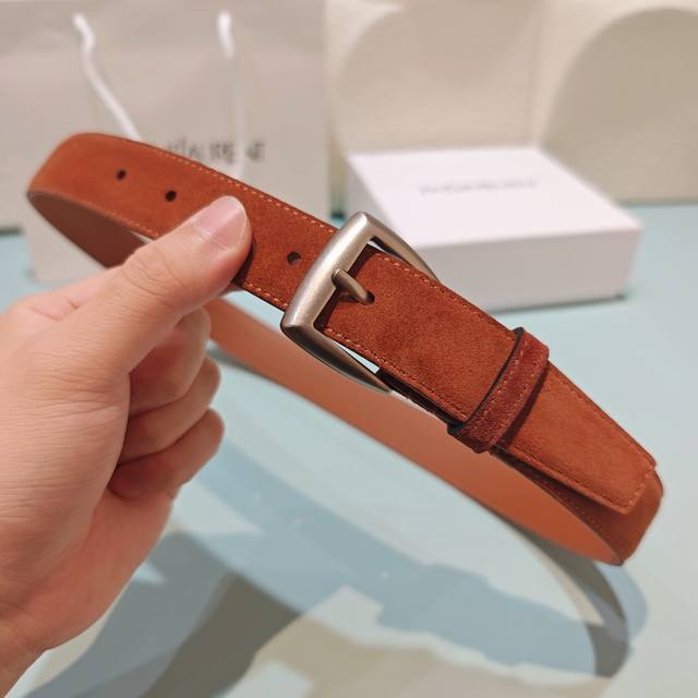3.0cm Saint Laurent belt, suede, top-grain cowhide, length: 75.80.85.90.95.100. 3.0cm Saint Laurent belt, suede, top-grain cowhide, length: 75.80.85.90.95.100.