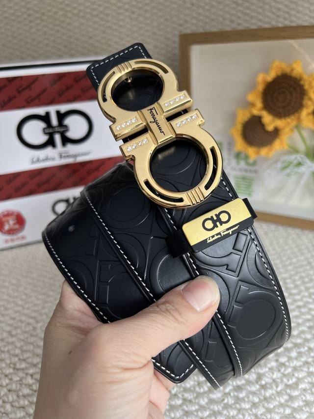 Product Name: Ferragamo Original Single-Purpose Rhinestone Buckle DDD Material: